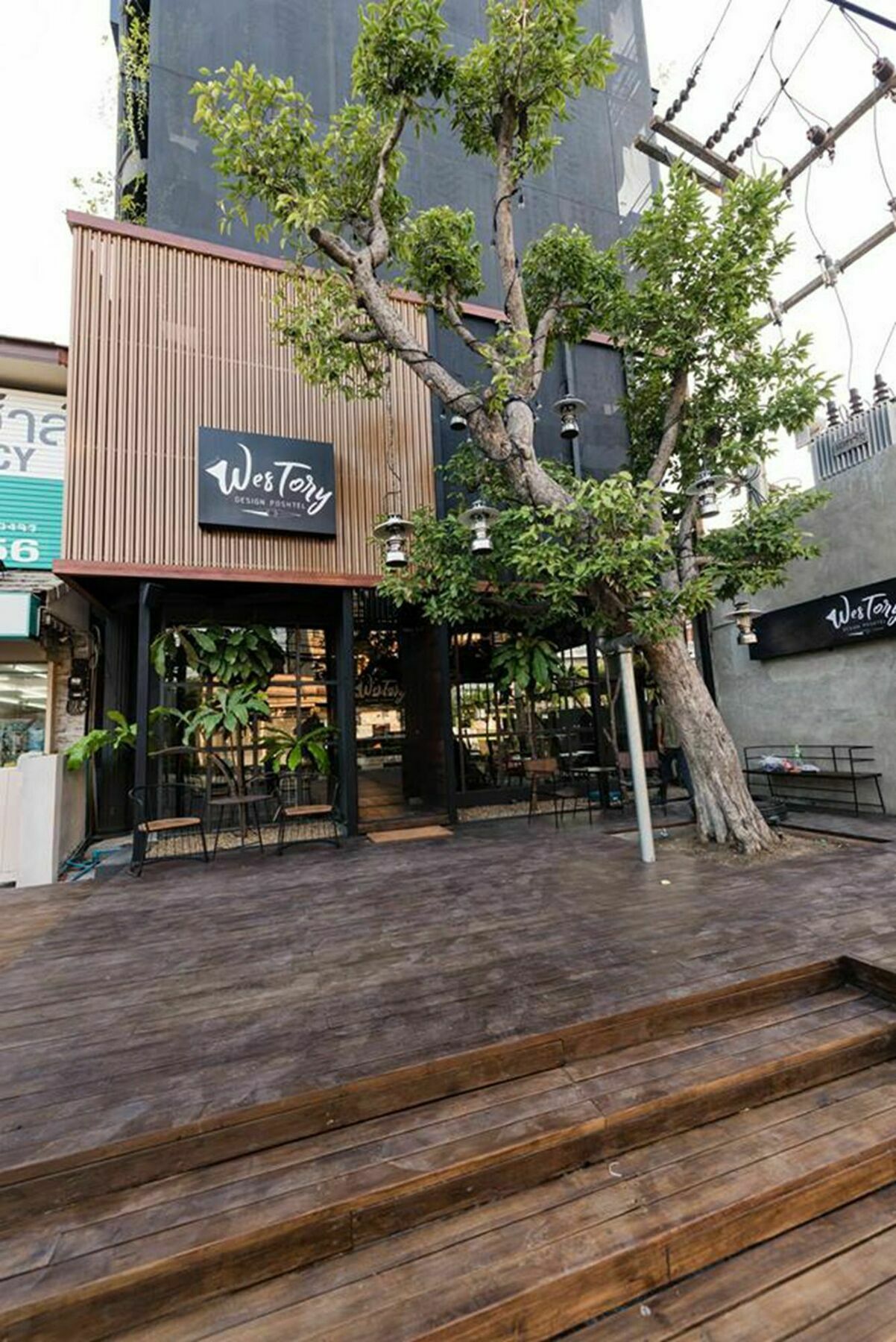 Готель Westory Design Poshtel Канчанабурі Екстер'єр фото