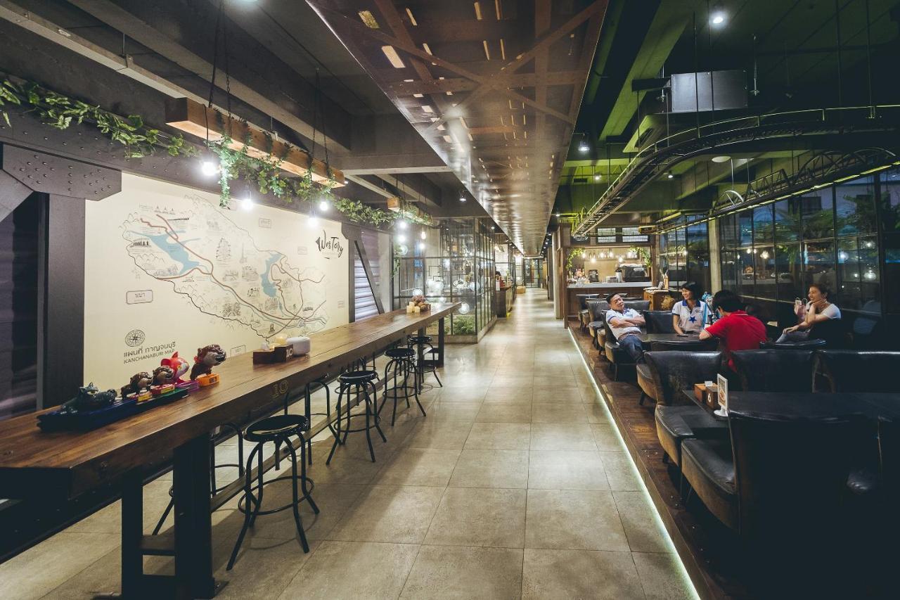 Готель Westory Design Poshtel Канчанабурі Екстер'єр фото